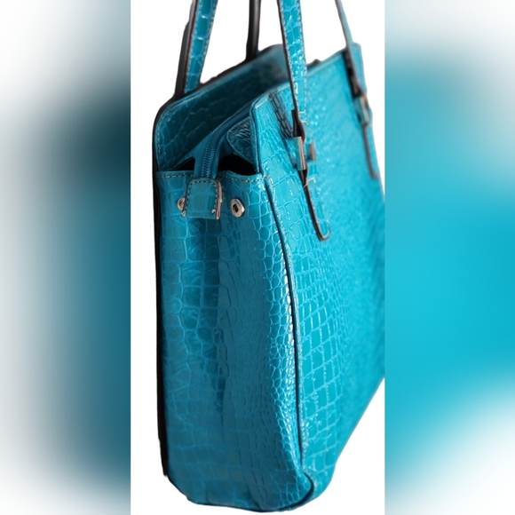 Bridge Road Turquoise Alligator Pattern Women's Purse - Picture 3 of 5